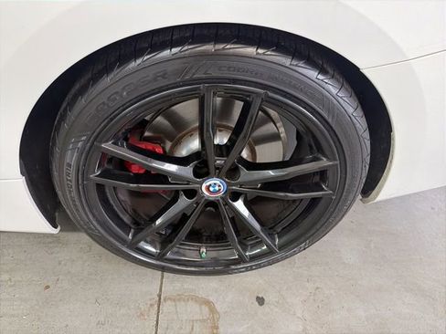 Used 2023 BMW M440i Convertible w/ Premium Package RWD image 21