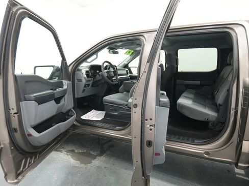 Used 2022 Ford F150 XLT AWD/4WD image 22
