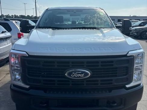 Used 2026 Ford F250 XL AWD/4WD image 2