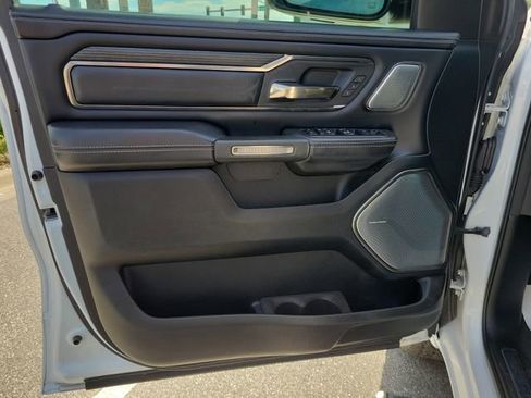 Used 2019 RAM 1500 Limited AWD/4WD image 18