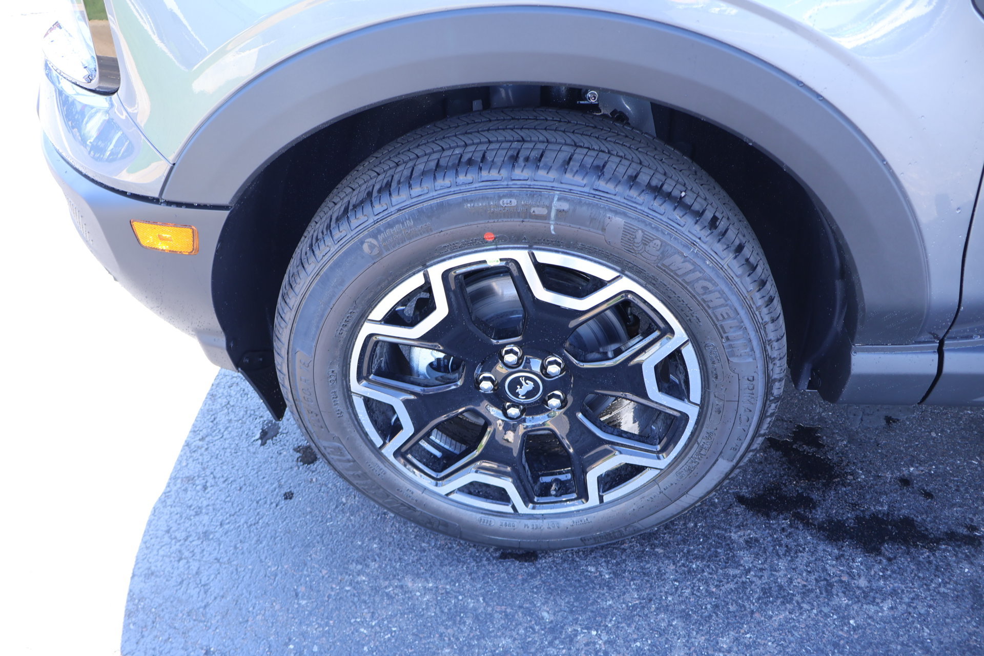 New 2026 Ford Bronco Sport Outer Banks w/ Outer Banks Tech Package+ AWD/4WD image 19