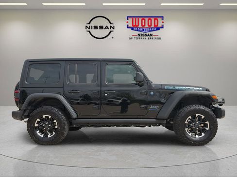 Used 2025 Jeep Wrangler Unlimited Rubicon 4xe w/ Safety Group AWD/4WD image 2