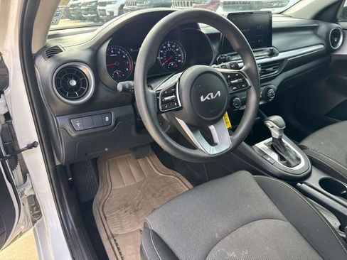 Used 2022 Kia Forte Sedan image 23
