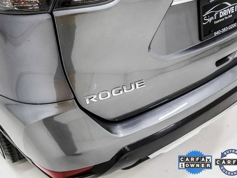 Used 2020 Nissan Rogue S image 5