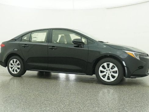 New 2026 Toyota Corolla LE image 28
