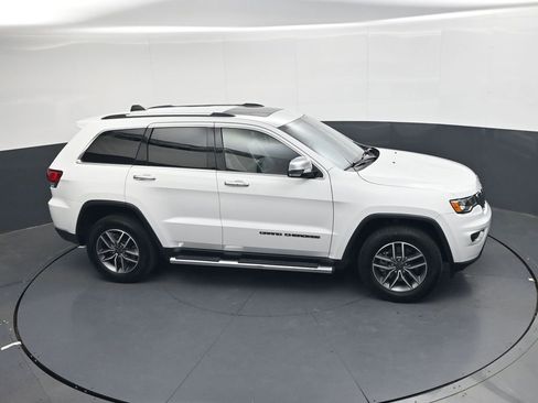 Used 2021 Jeep Grand Cherokee Limited AWD/4WD image 28