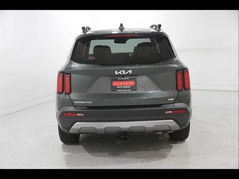 Used 2023 Kia Sorento SX Prestige AWD/4WD image 23