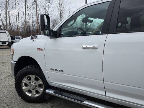 Used 2019 RAM 2500 Big Horn AWD/4WD image 4