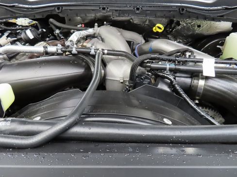 Used 2024 Ford F250 Platinum image 36