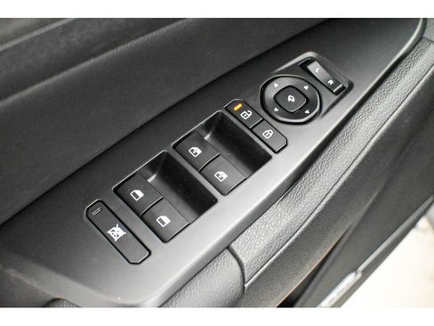 New 2026 Kia Sportage X-Line w/ X-Line Technology Package image 16