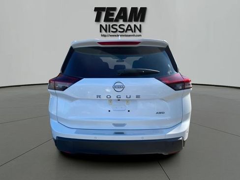 New 2026 Nissan Rogue SV AWD/4WD image 5
