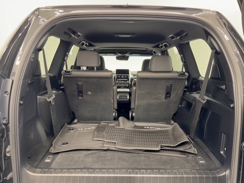 Certified 2023 Lexus GX 460 Premium AWD/4WD image 29