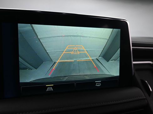 Used 2023 Chevrolet Tahoe LT image 18