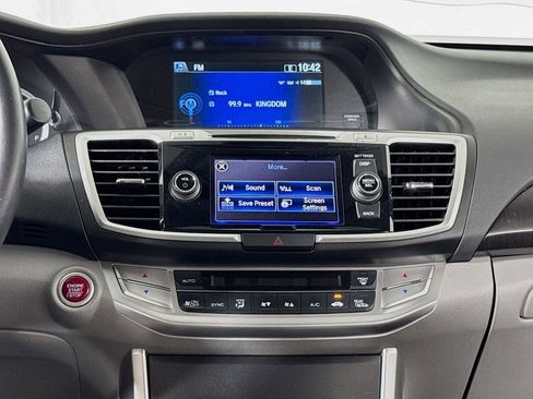 Used 2015 Honda Accord EX-L image 11