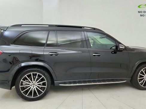 Used 2022 Mercedes-Benz GLS 450 4MATIC image 6