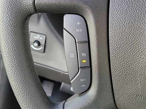 New 2024 Chevrolet Express 2500 w/ Driver Convenience Package image 7