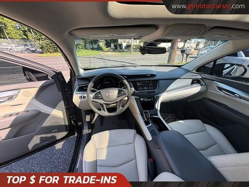 Used 2018 Cadillac XT5 Luxury w/ Driver Awareness Package AWD/4WD image 31