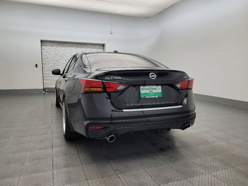 Used 2019 Nissan Altima 2.5 SV image 6