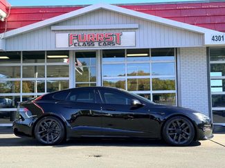 Used 2021 Tesla Model S Plaid video 2