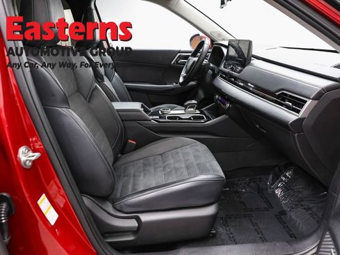 Used 2025 Mitsubishi Outlander SE AWD/4WD image 24