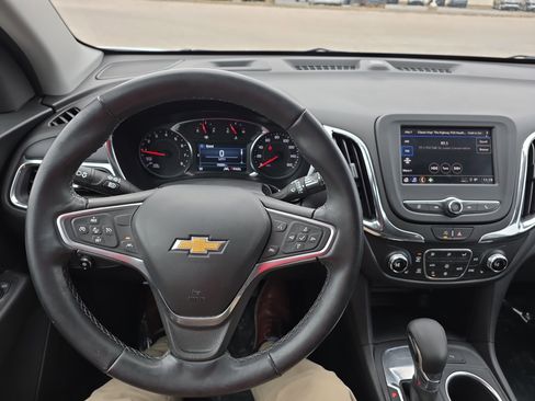 Used 2023 Chevrolet Equinox LT image 14