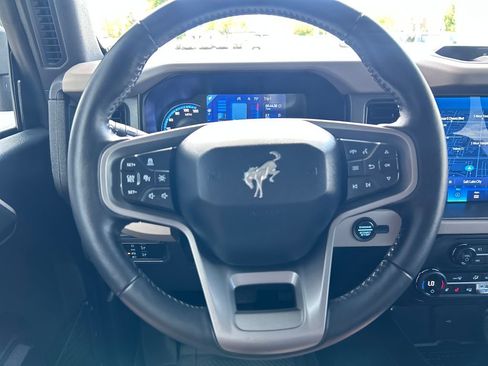Used 2024 Ford Bronco Wildtrak AWD/4WD image 17
