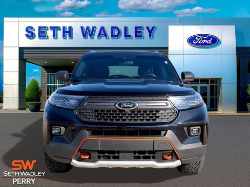 Used 2022 Ford Explorer Timberline image 2