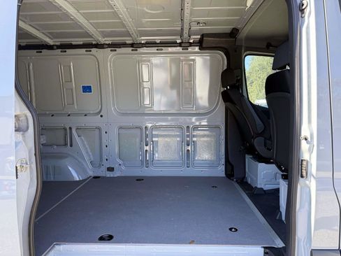 Used 2024 Mercedes-Benz Sprinter 144 Cargo image 11