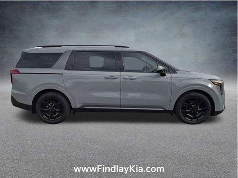 New 2025 Kia Carnival SX Prestige image 3