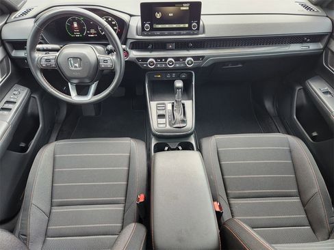 Certified 2025 Honda CR-V Sport image 25