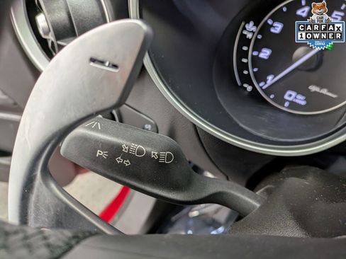 Used 2023 Alfa Romeo Stelvio Veloce AWD/4WD image 18