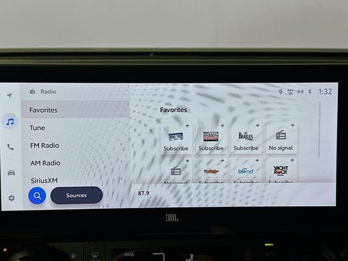 Used 2024 Toyota Grand Highlander AWD image 14