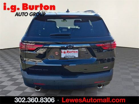 Used 2022 Chevrolet Traverse RS image 5