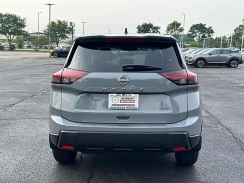 New 2026 Nissan Rogue SV AWD/4WD image 5