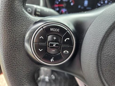 Used 2021 Kia Soul LX FWD image 12