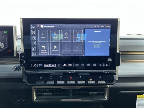 Used 2024 GMC Hummer EV 2X w/ Extreme Off-Road Package image 13
