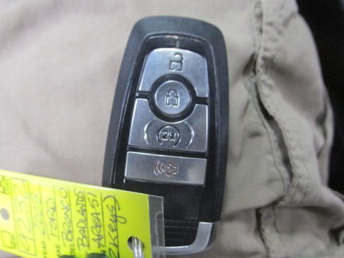 Used 2023 Ford Bronco Badlands w/ Sasquatch Package image 41