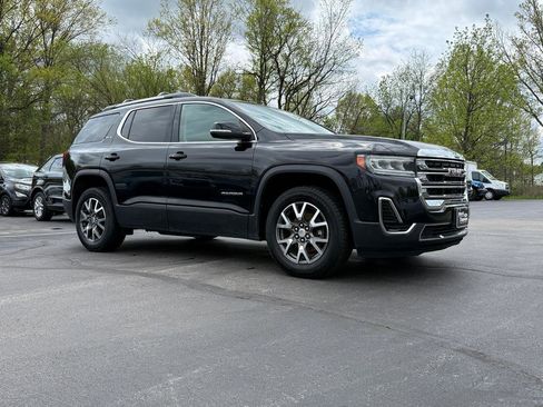 Used 2020 GMC Acadia SLE w/ Driver Convenience Package FWD image 3