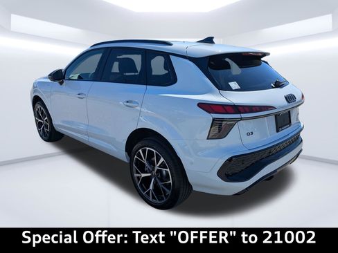 New 2026 Audi Q3 quattro 2.0T image 5