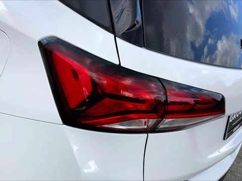 Used 2022 Chevrolet Equinox LT image 28