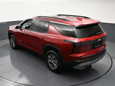 Certified 2026 Chevrolet Traverse LT w/ Driver Confidence Package AWD/4WD image 18