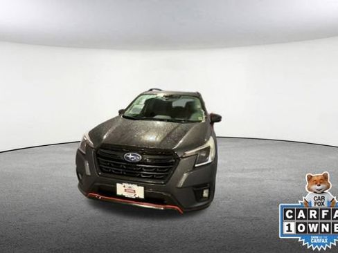 Used 2023 Subaru Forester Sport image 3