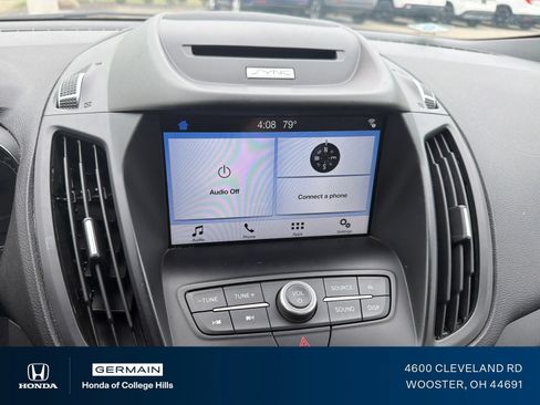Used 2017 Ford Escape SE w/ Equipment Group 201A FWD image 18