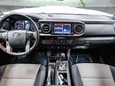Used 2023 Toyota Tacoma TRD Sport RWD image 15
