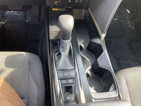 Certified 2025 Toyota Camry LE image 26