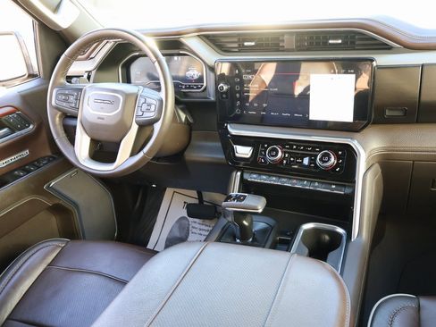 Certified 2023 GMC Sierra 1500 Denali w/ Denali Reserve Package image 17
