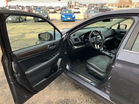 Used 2015 Subaru Legacy 2.5i Limited image 9