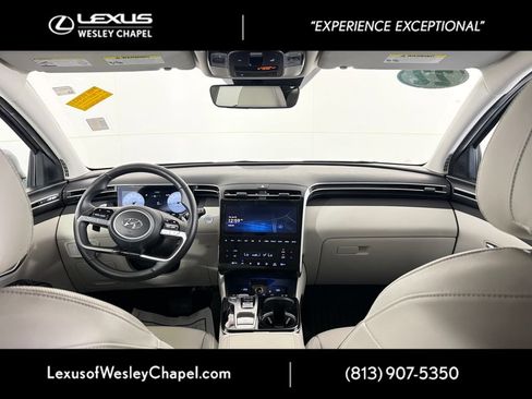 Used 2022 Hyundai Tucson Limited w/ Cargo Package FWD image 9