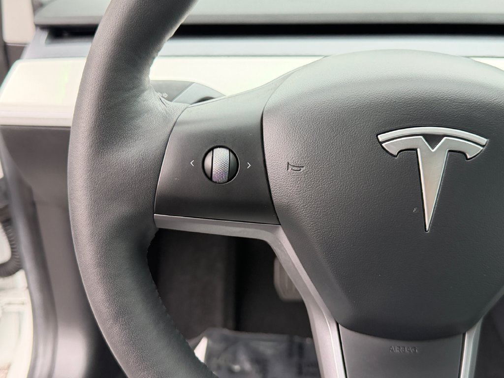 Used 2021 Tesla Model 3 Standard Range Plus RWD image 20