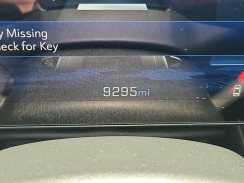 Used 2026 Chevrolet Equinox LT FWD image 21